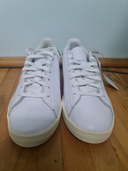 Adidas cu tot cu eticheta si cutie