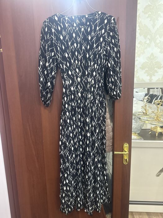 Продаются платья