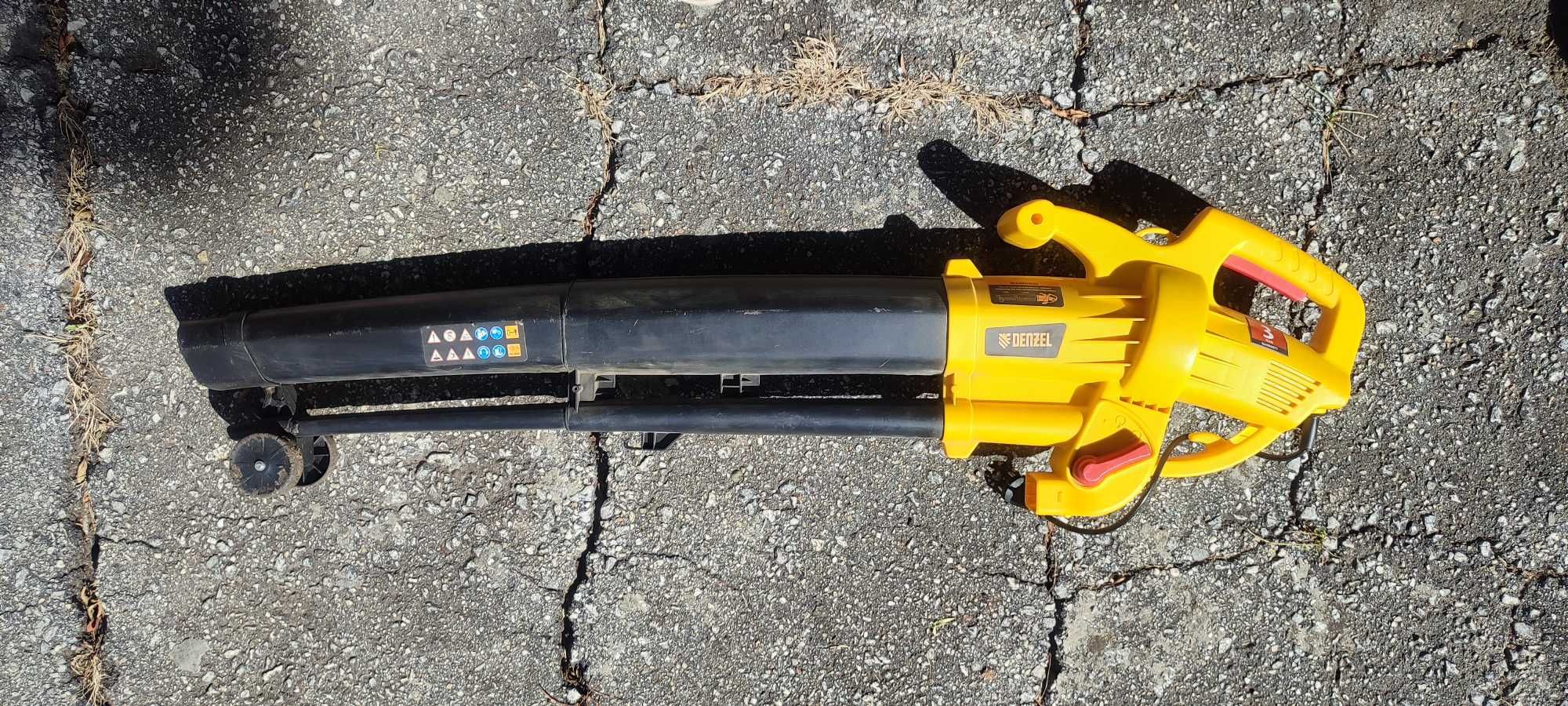 Листосъбирач Denzel, Две функции, Електрически, 230 V, 3000 W