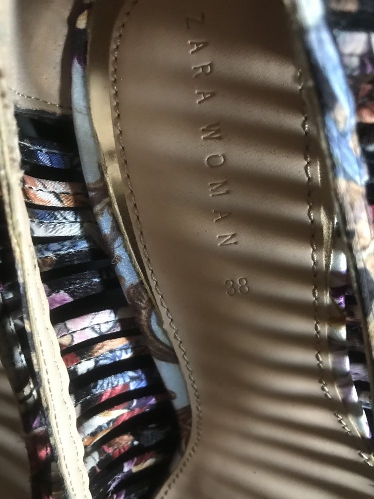 Дамски обувки на висок ток Zara woman