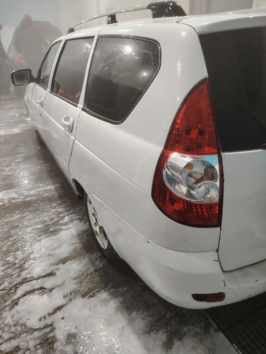 Продам 2013год, газ бензин, вложений не требует, чистый казах