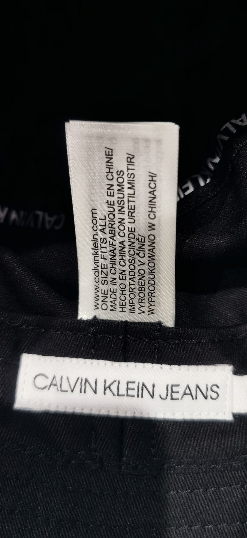 Шапка Calvin Klein