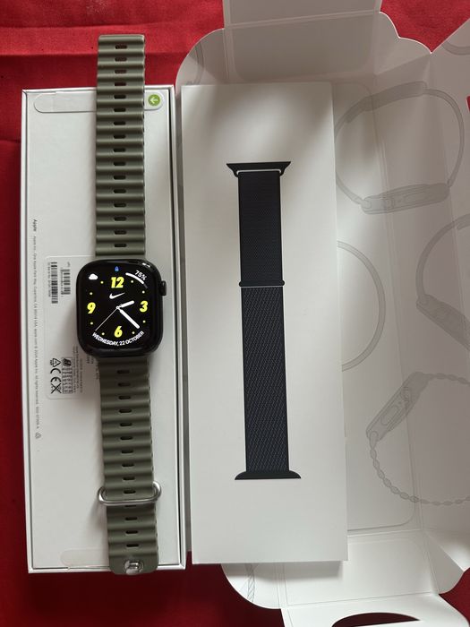 Apple Watch Series 10 46mm оставаща 1 година гаранция + 8 топ каишки!