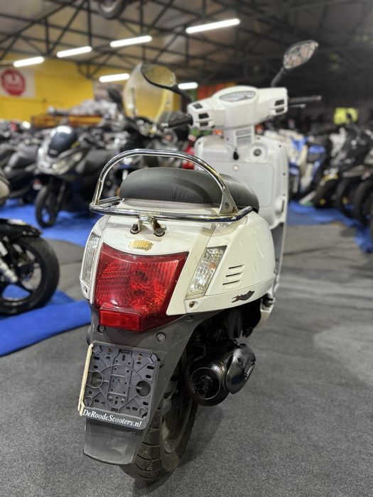 Kymco like 50cc 25km/h 1000