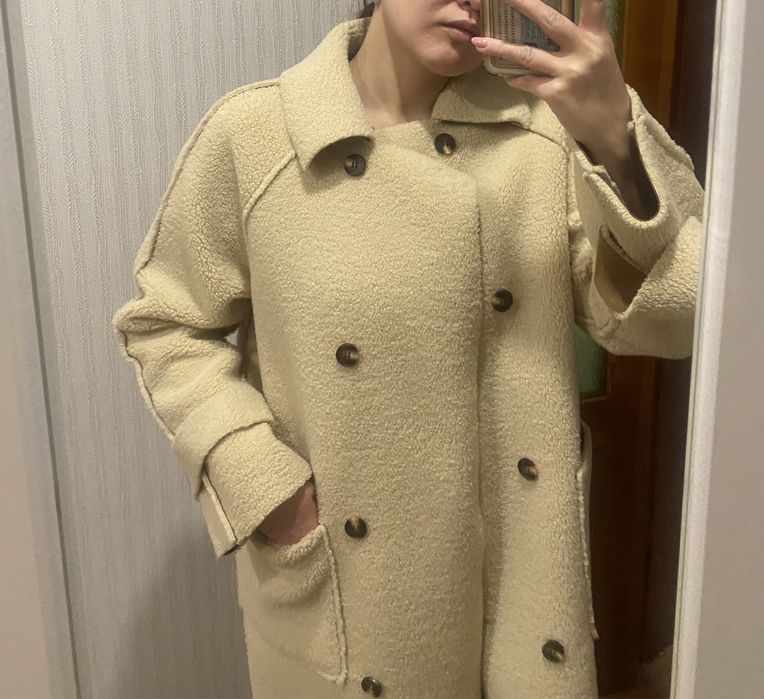 Продам дублёнку (лёгкую) на тёплую зиму/весну