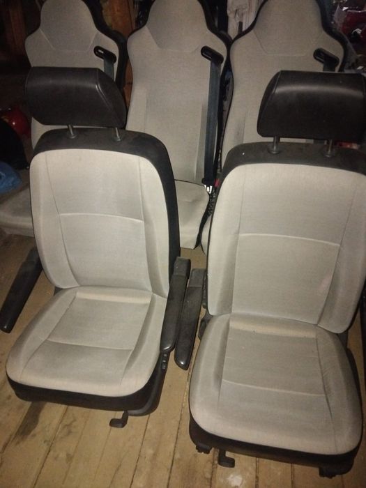 Vând scaune vw t6