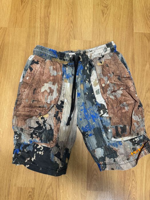 Luda къси панталони