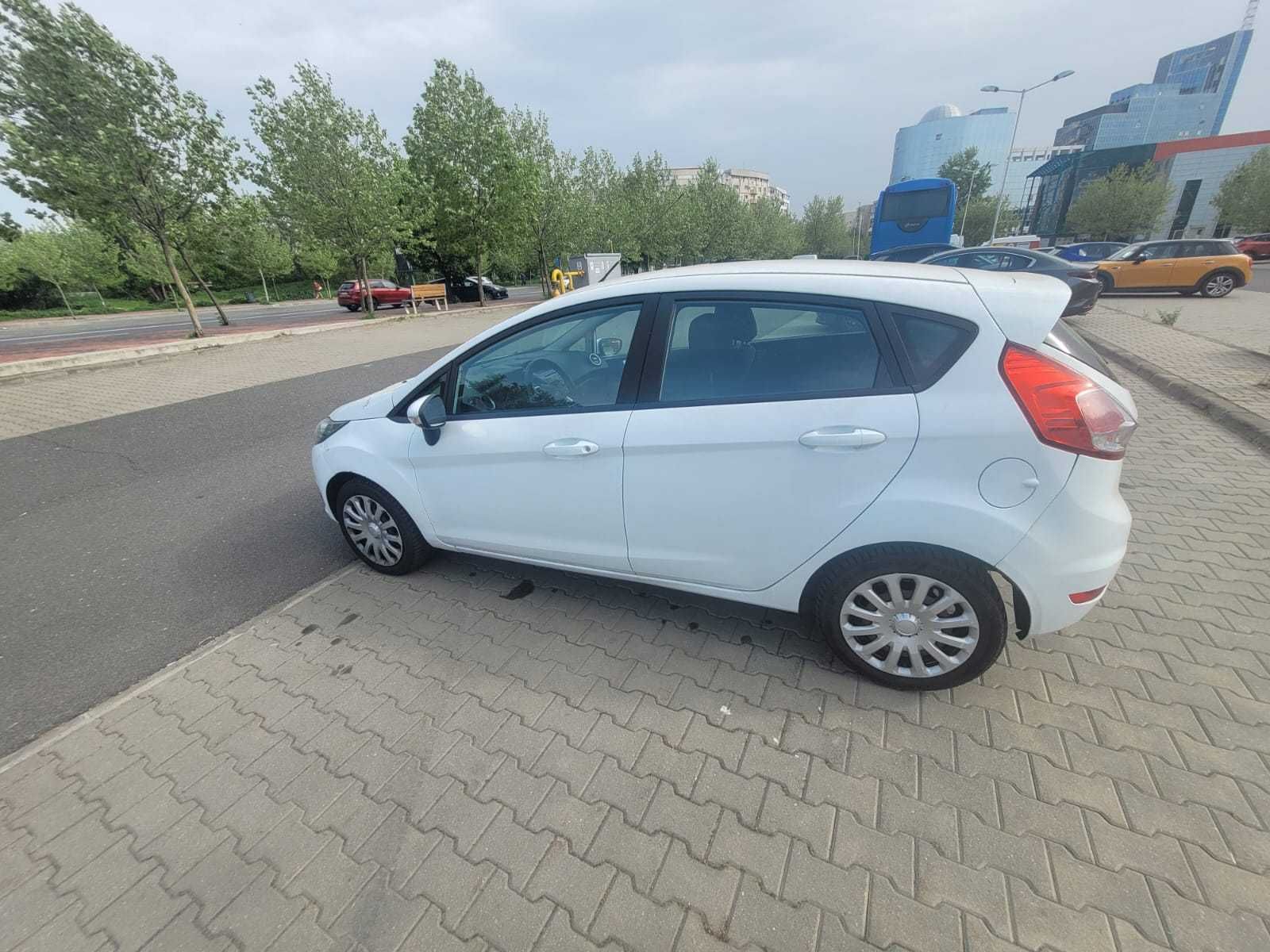 Vand Ford Fiesta. An 2016, 95000KM