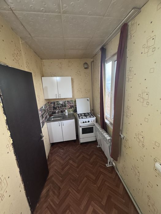 Сдам в аренду квартиру  ниже трк Максима