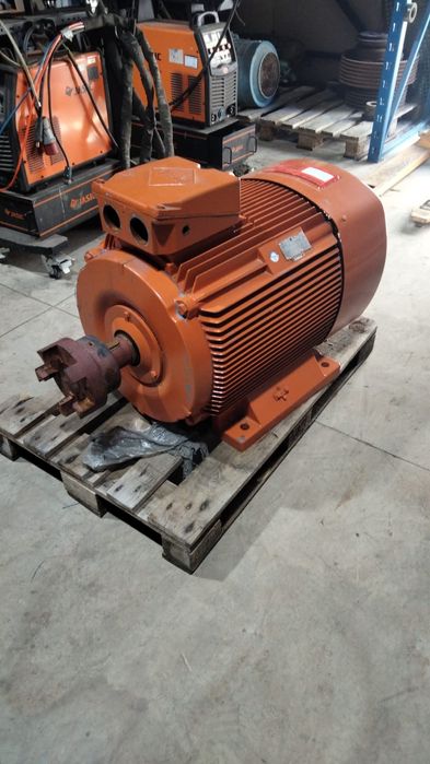 Motor electric trifazat VEM, 110kW, 1500rpm