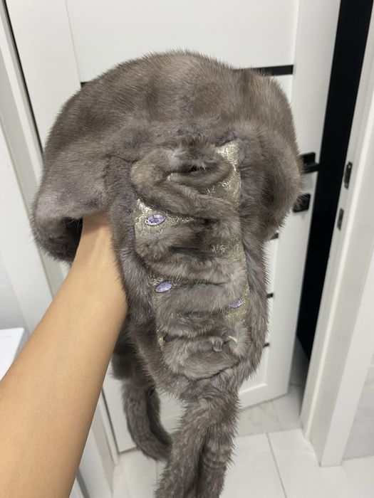 Продам норковую шапку в отличном состоянии