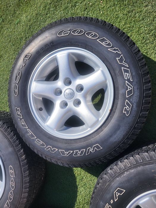 15 5x114.3 Jeep лети джанти 5х114.3