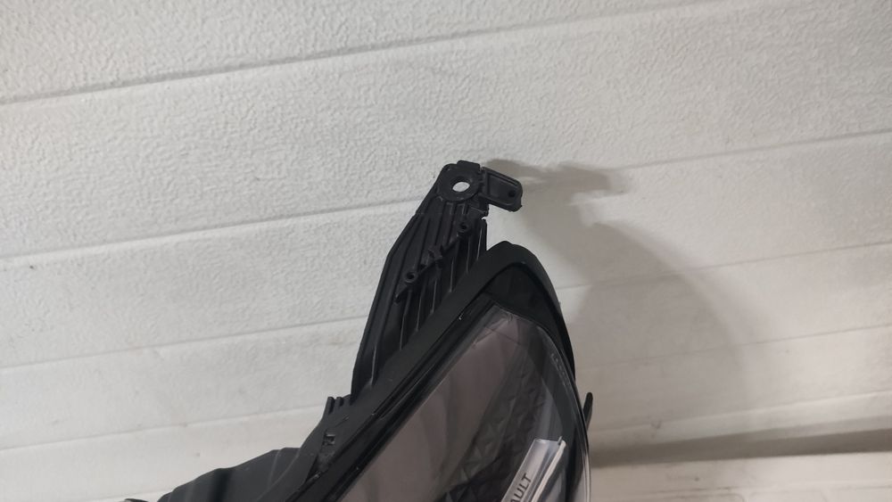 Far stânga Megan 4 facelift cod 260602024R