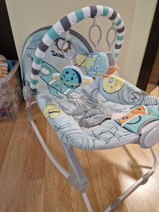 Бебешка люлка-шезлонг Moni