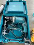 Bormașină cu percuție Makita HP1631, 710W, 13mm