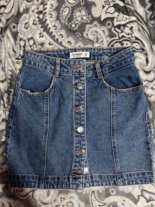 Fuste mini blugi/denim XS, 32 Pull and Bear si Bershka