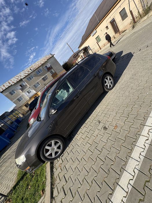 se vinde passat b6