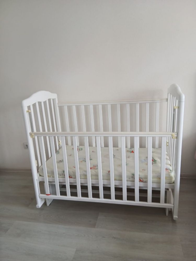 Продам детскую кровать