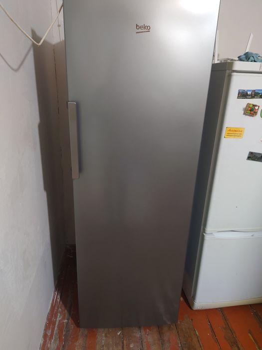 Продам морозильную камеру Beko 290

Морозильная камера класса энерг