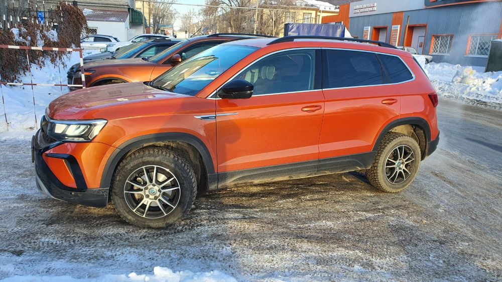 Автомобиль Volkswagen Taos JOY