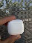 Слушалки Apple Airpods 4 ANC + три калъфа подарък