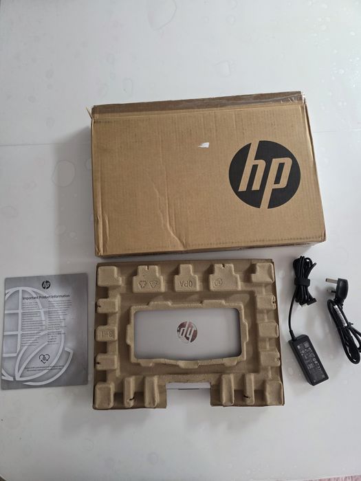 HP лаптоп 14s-dq5005sa