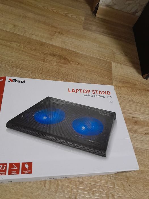 Подставка для ноутбука