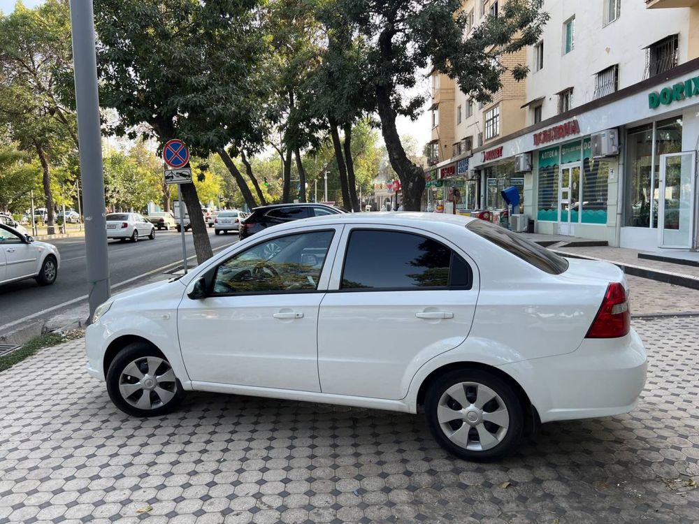 Nexia 3 2108 avtomat