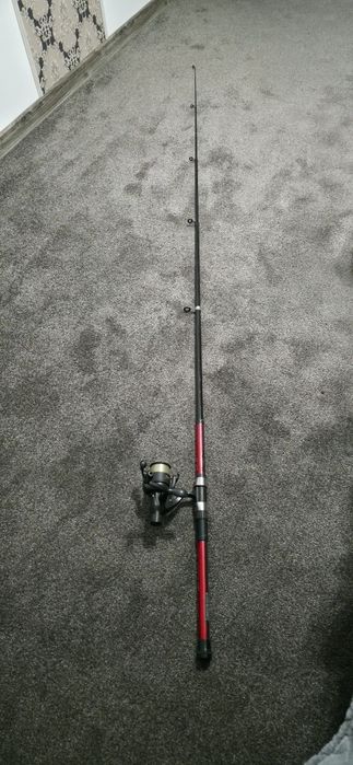 Vand lanseta cu mulineta