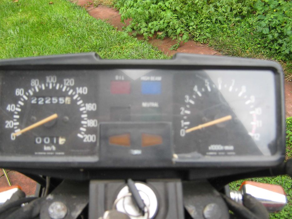 Moto Yamaha 400 XS 1984