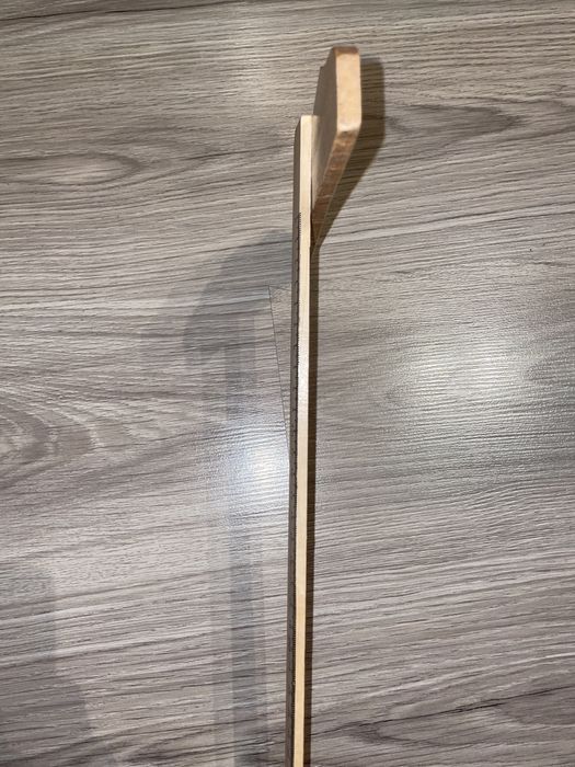 Teu din lemn, cu rigla