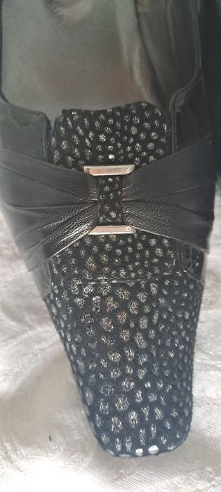 Pantofi eleganți din piele naturală, mărimea 40,5, Italia, cu toc