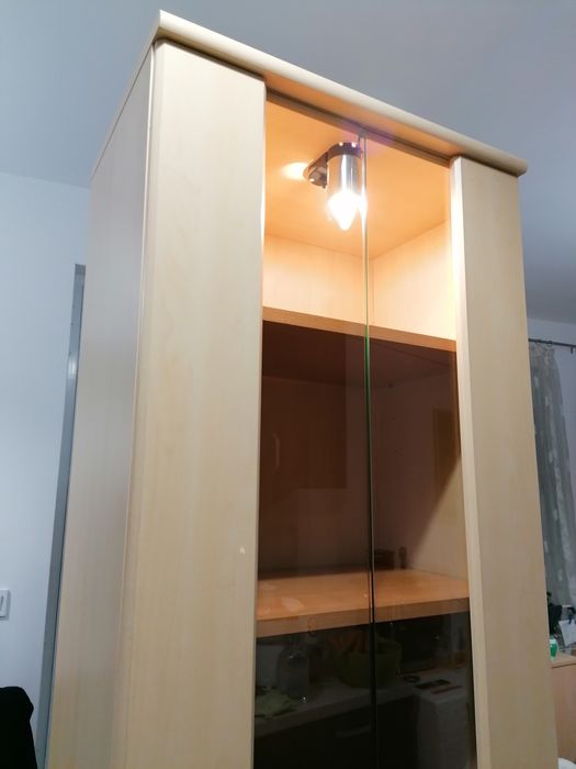 Шкаф/Библиотека/Секция с осветление