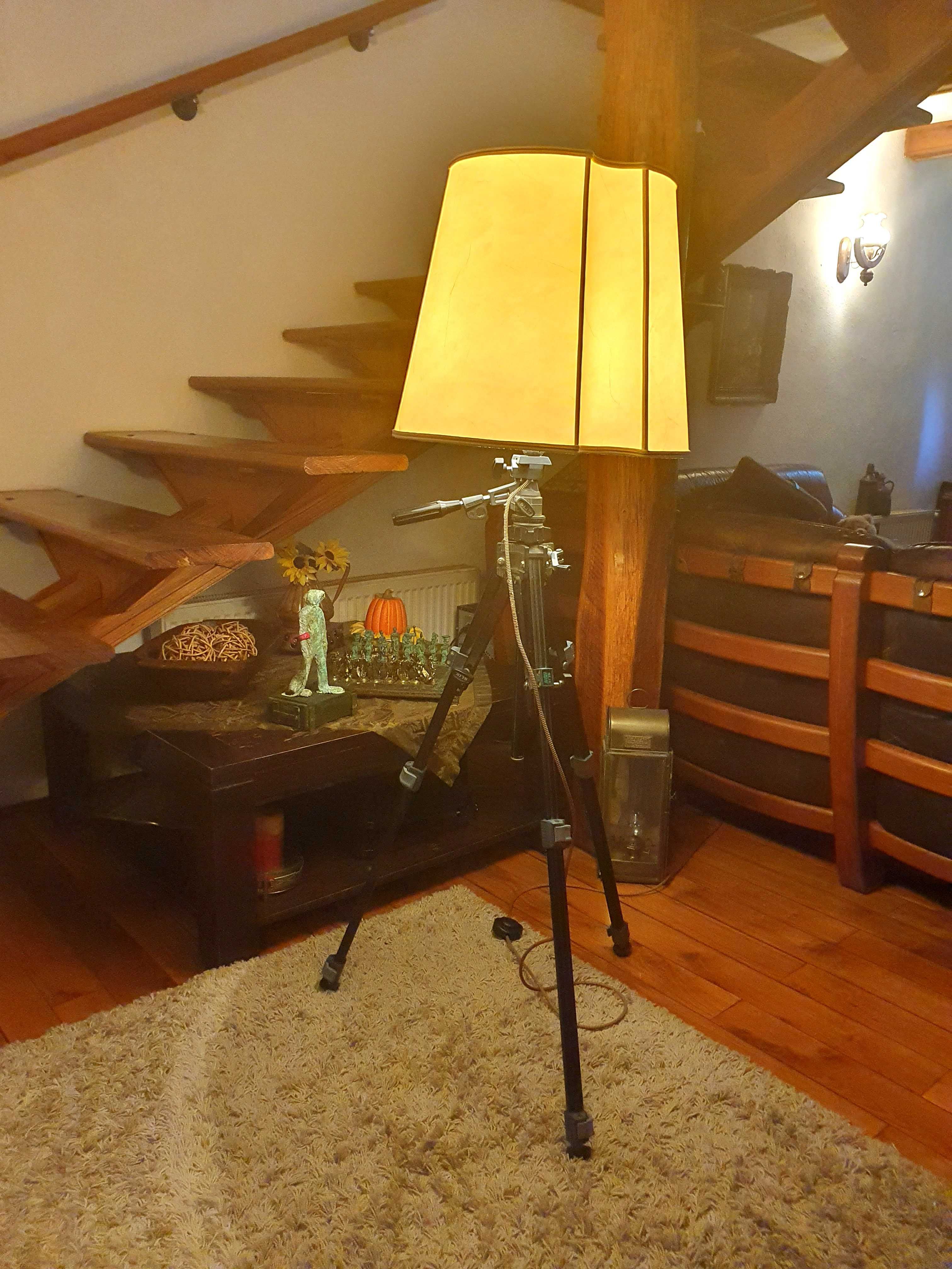 Lampa decorativa, Calmus Art