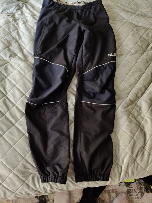 Pantaloni de munte Peak Performace Windstopper Goretex,mărime M