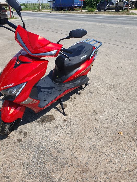 Scuter de vânzare electric