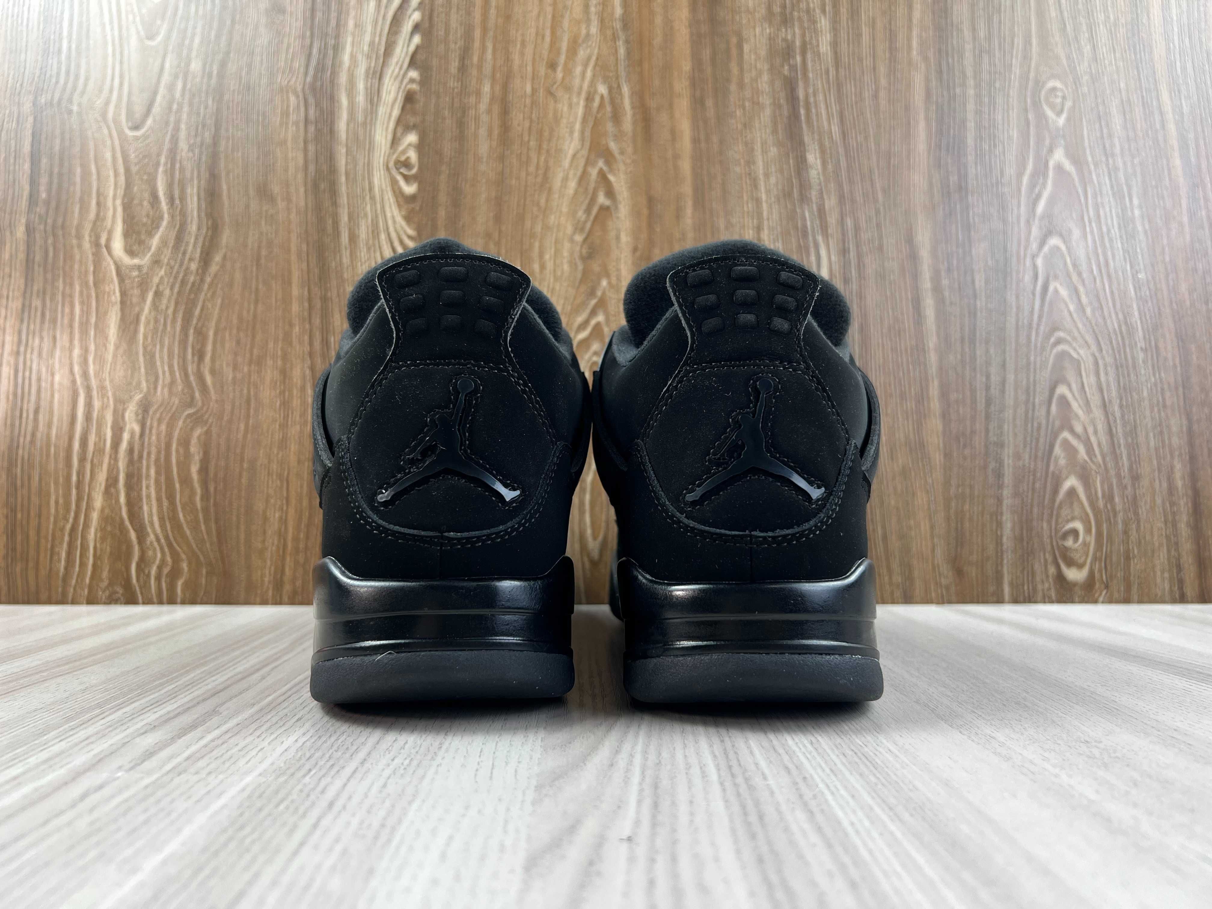 Нови Air Jordan 4 Black Cat