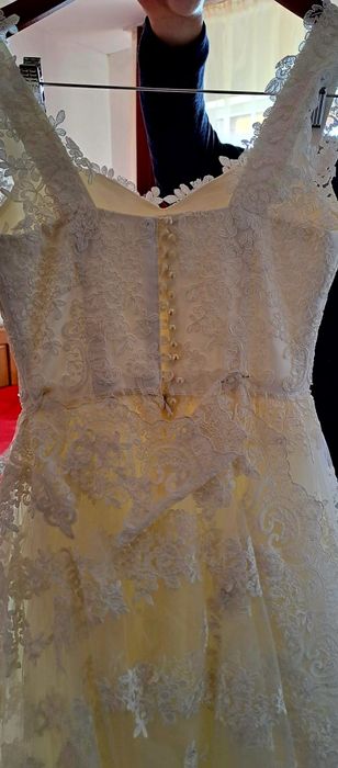 Rochie de mireasa cu trena