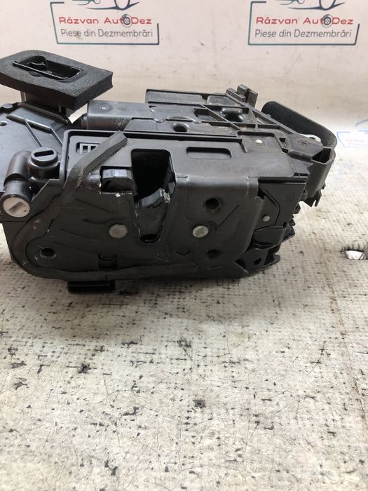 broasca stanga spate volkswagen golf 7 break 2014