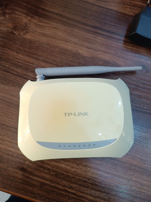 Вай фай роутер сотилади