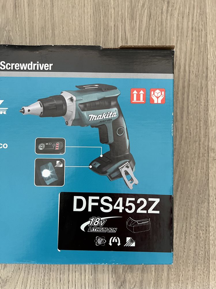 Filetanta pentru rigips Makita DFS 452-Sigilata