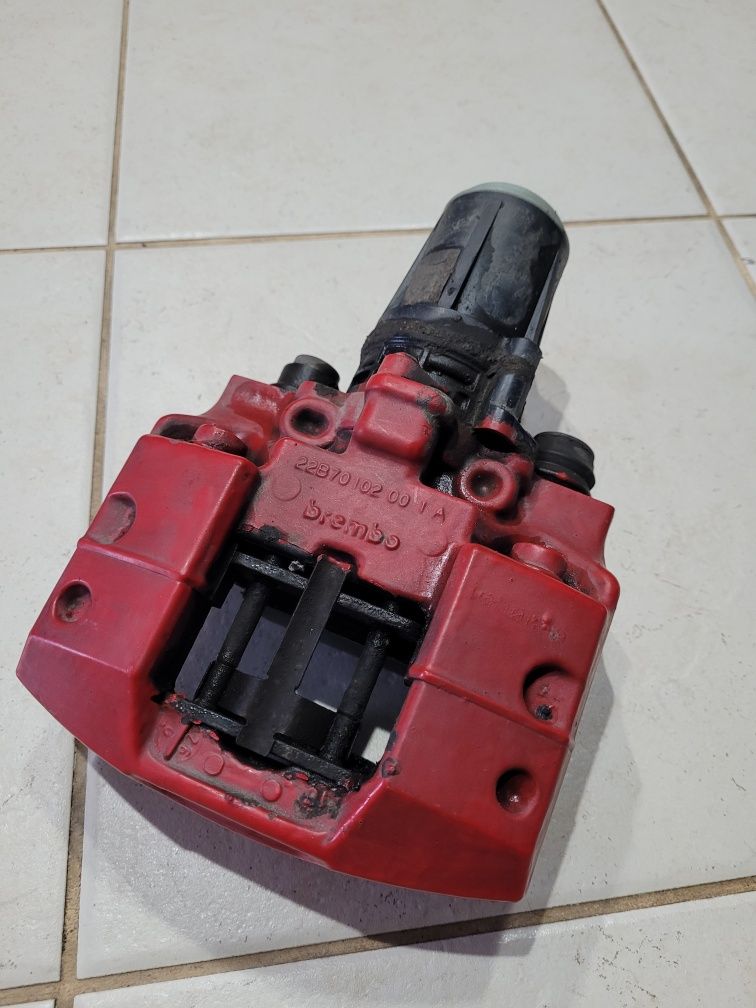 Etrier brembo tesla model S 2016 spate parcare dreapta