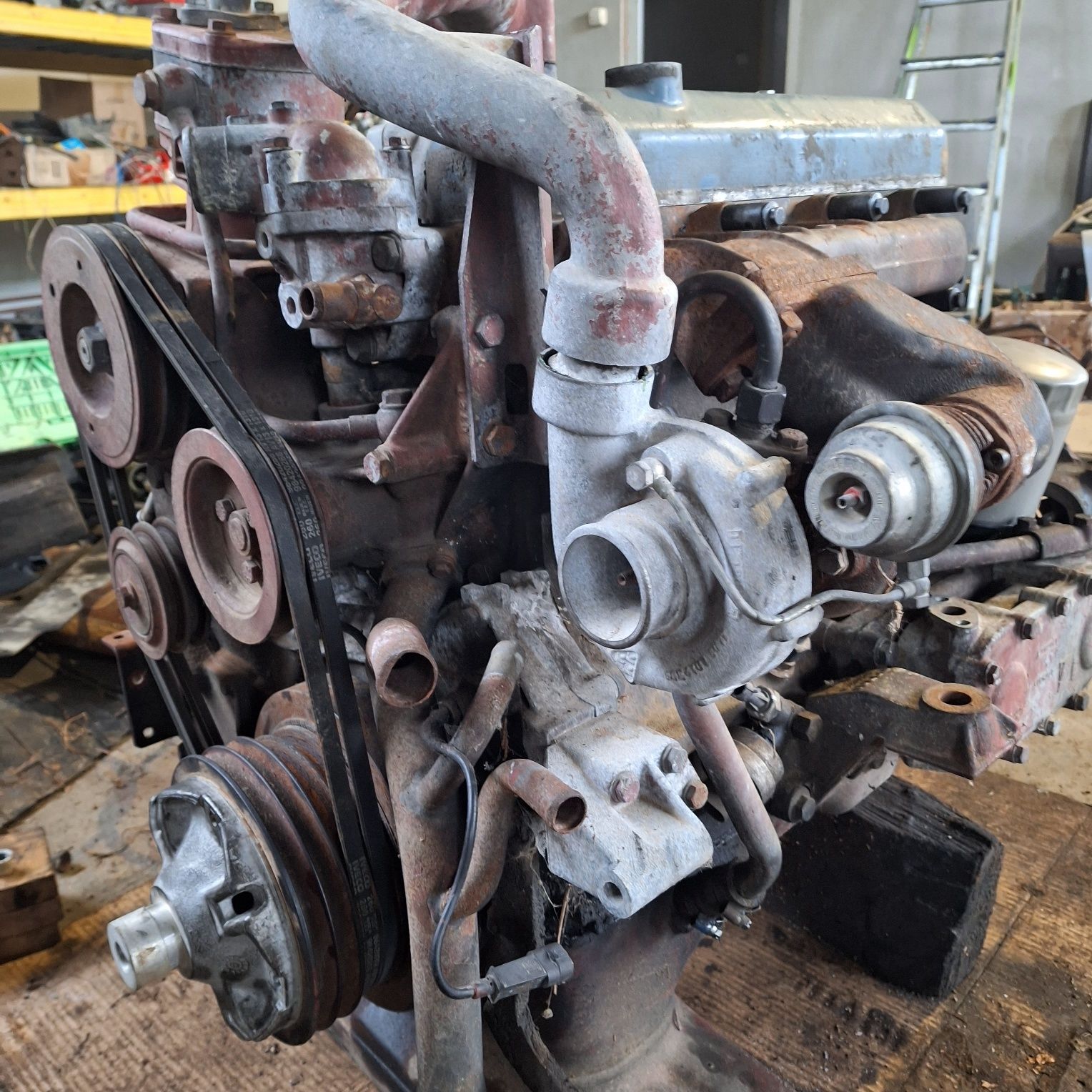 Piese motor iveco tractor Fiat 780,80-90,new holland Motopompa,pompa a