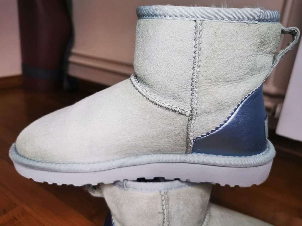 UGG originale mărimea 36