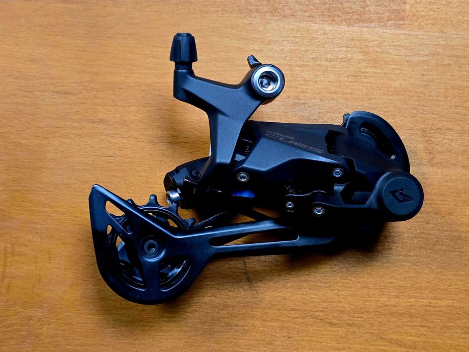 Schimbator pinioane Shimano Cues RD-U6020 11 vit