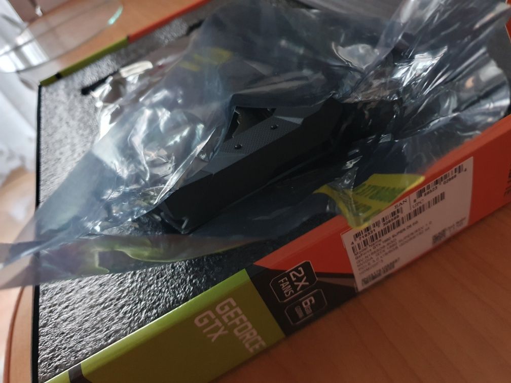 Placă Video Gigabyte GeForce GTX 1660 super