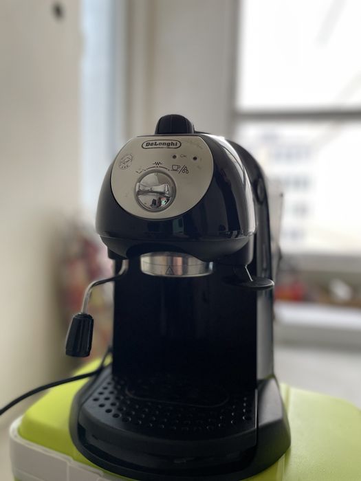 Кафе машина delonghi