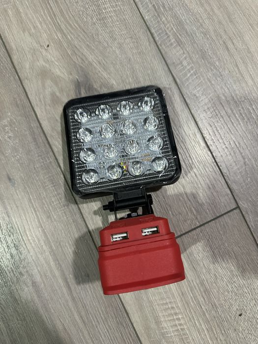 Lampa led bosch , makita , dewalt, milwaukee