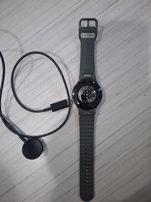 Vând Smartwatch Samsung Watch 7 44 mm