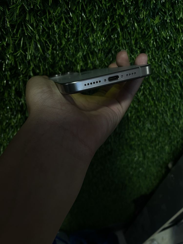 Iphone 15 pro max sotiladi